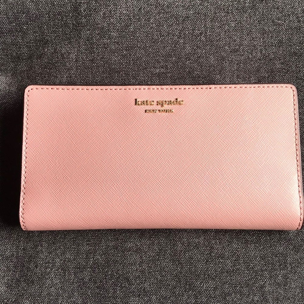 Kate Spade ♠️ Large Slim Bifold Wallet